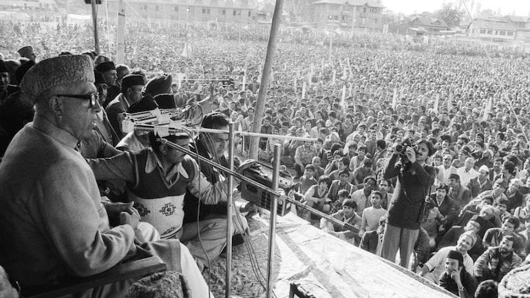 Sheikh-Abdullah-jammu-kashmir-pm