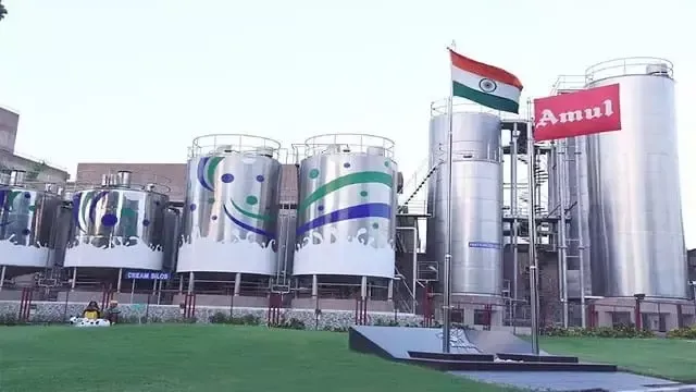 amul milk plant