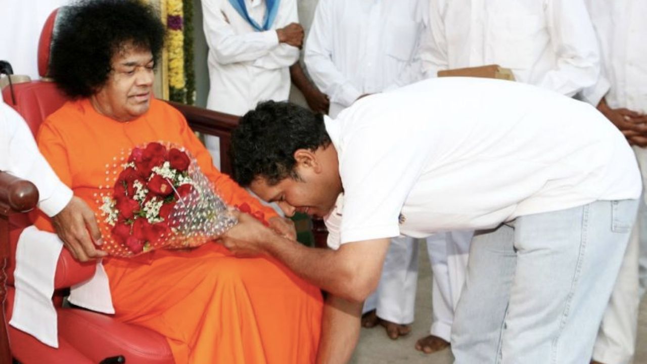 Sathya Sai With Sachin