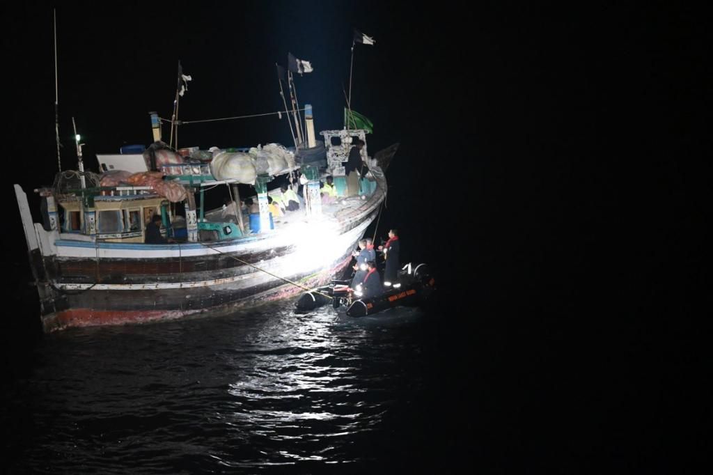 Pakistani boat carrying drugs seized along Gujarat coast