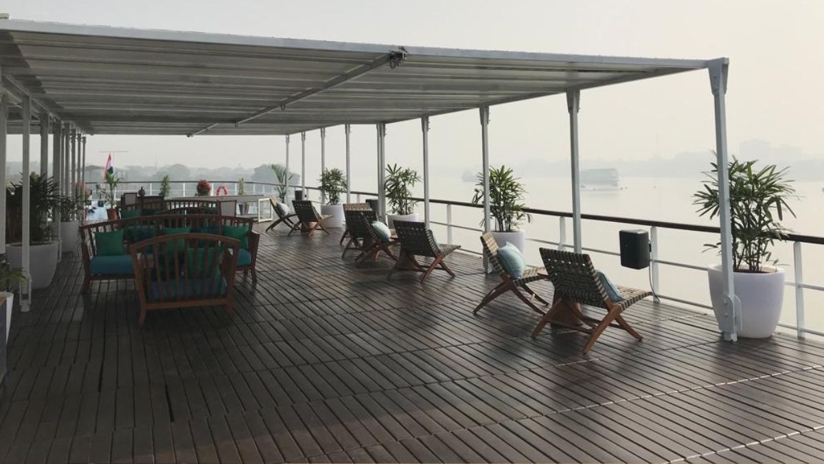 river cruise MV Ganga Vilas from Varanasi to Dibrugarh