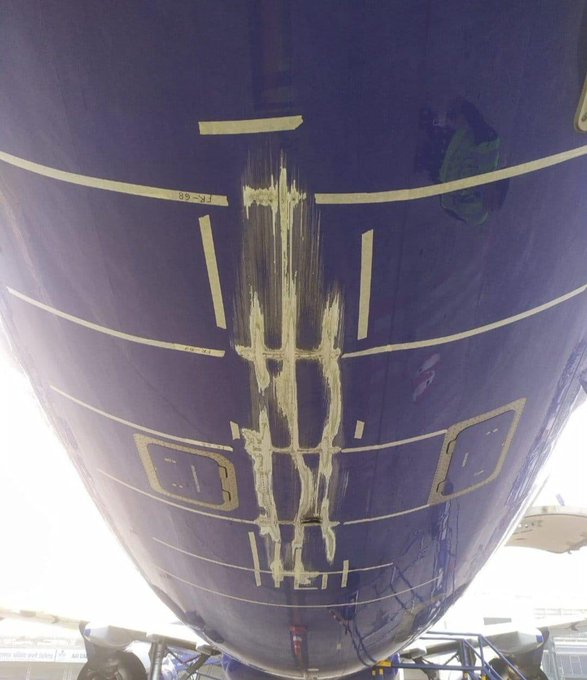 tail strike during landing