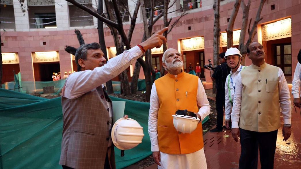 PM Modi inspects the new Parliament building