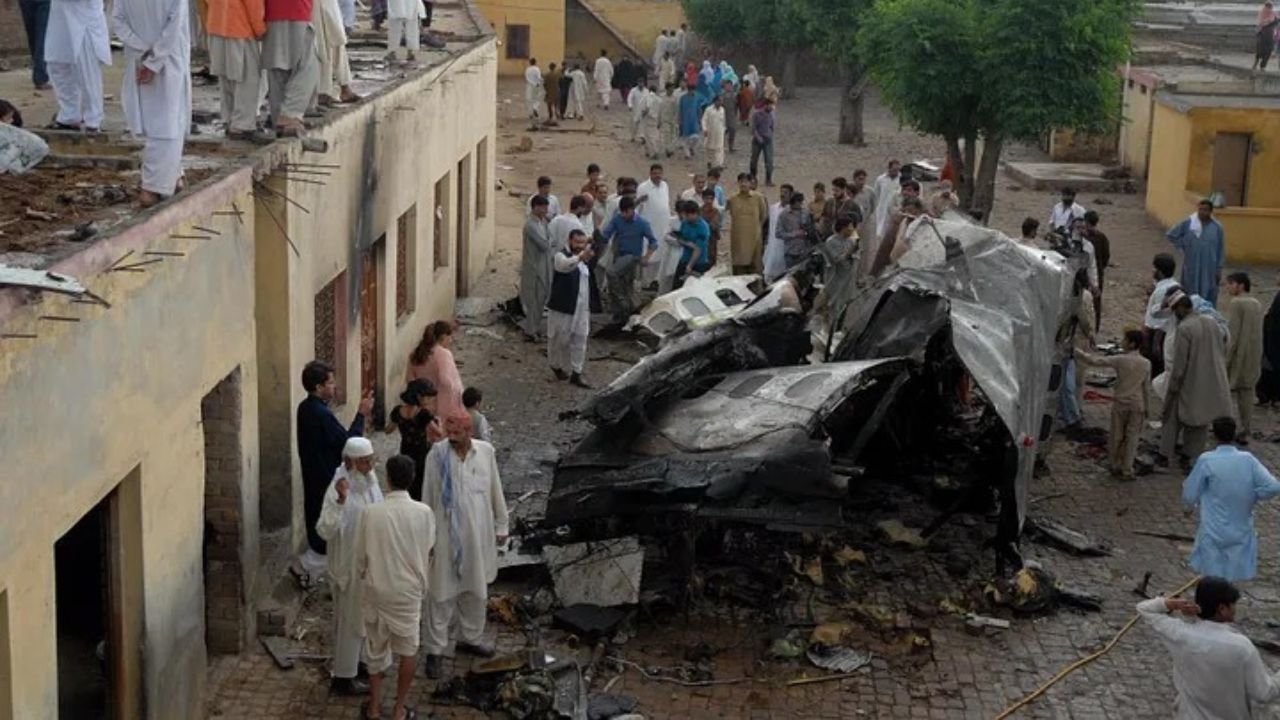 bhoja air crash