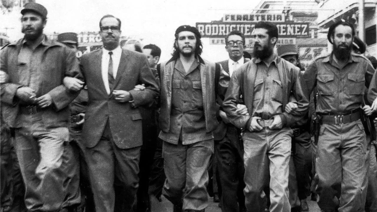 Fidel Castro and Che Guevara