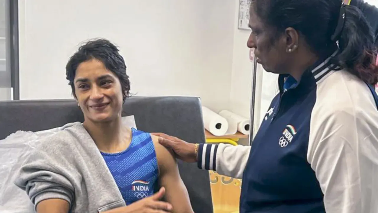 Vinesh Phogat with PT Usha