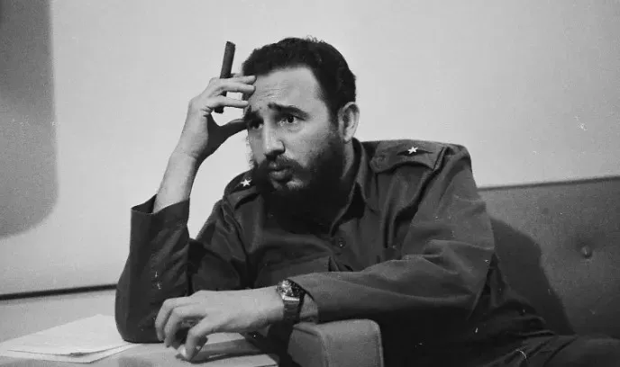 fidel castro cigar