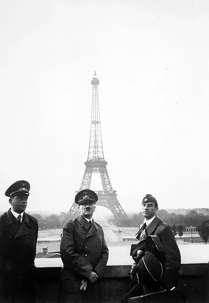 hitler in paris