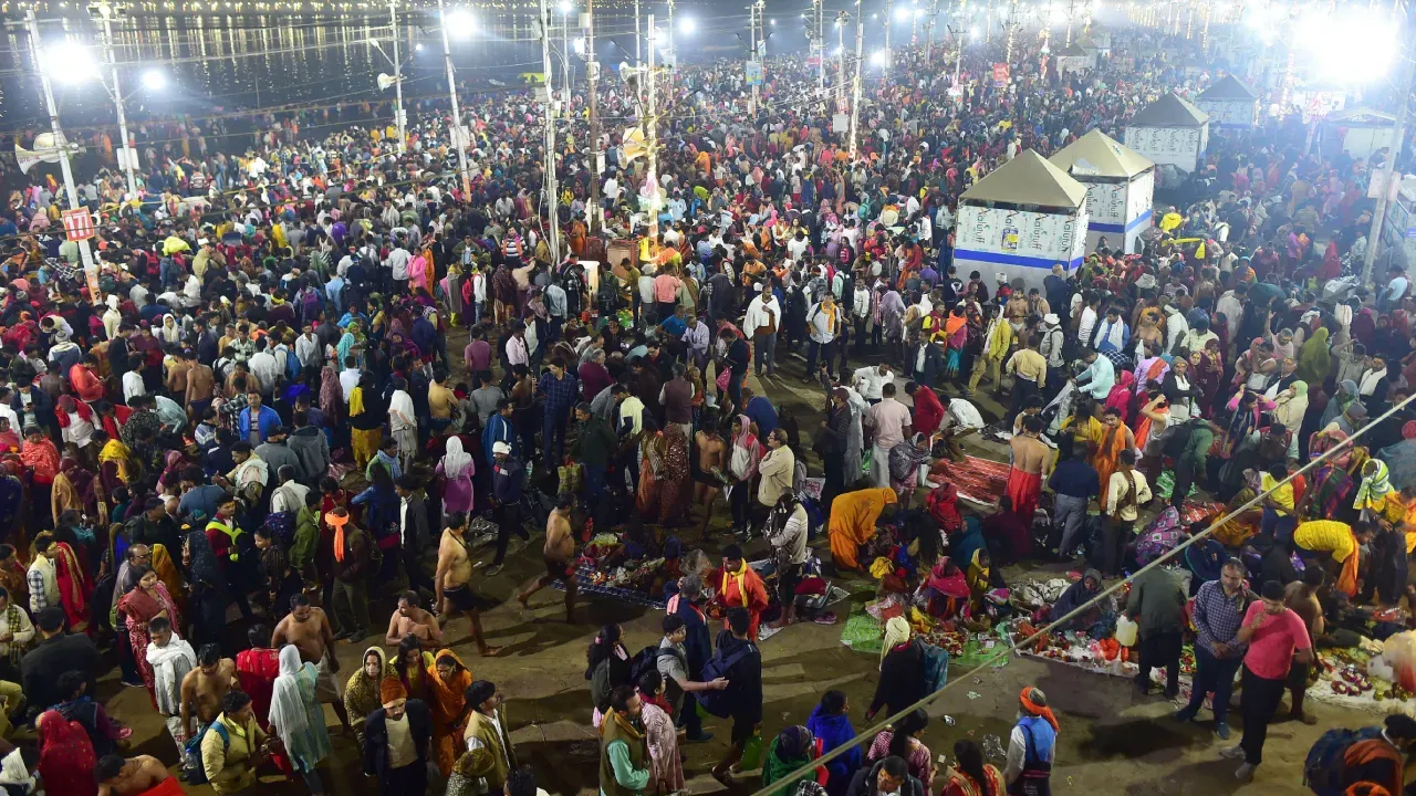 Amrit Snan in Mahakumbh