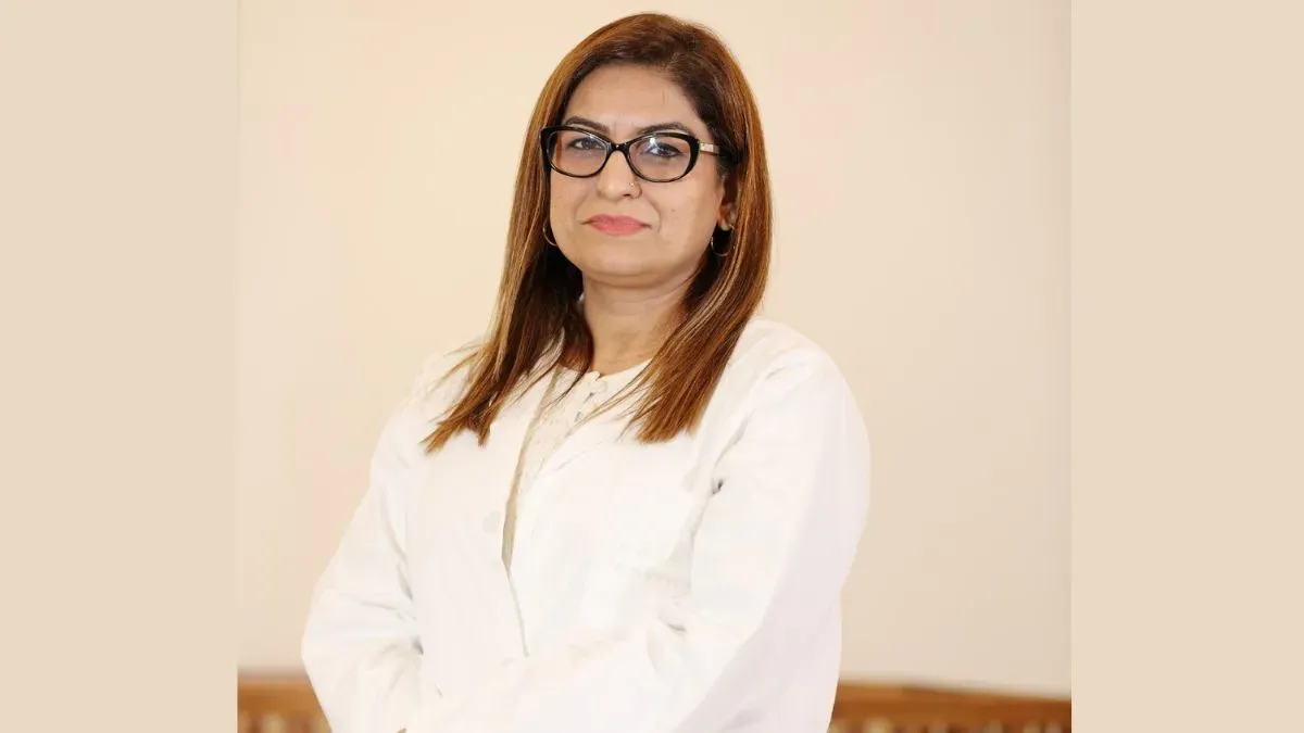 dr himani narula