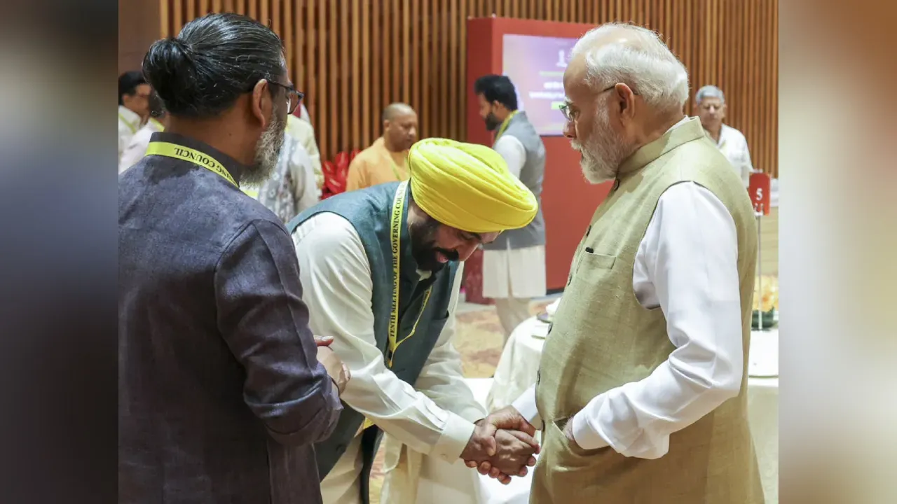 PM Modi With Bhagwant Man