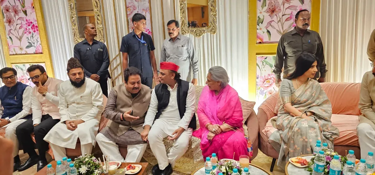 रिंकू-प्रिया की सगाई में शामिल हुए कई नेता और क्रिकेटर.