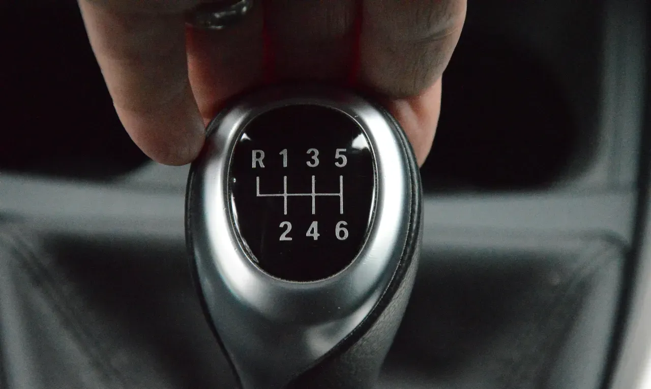 Manual vs Automatic Transmission