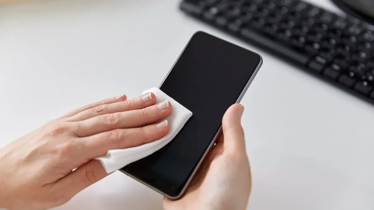 phone acne