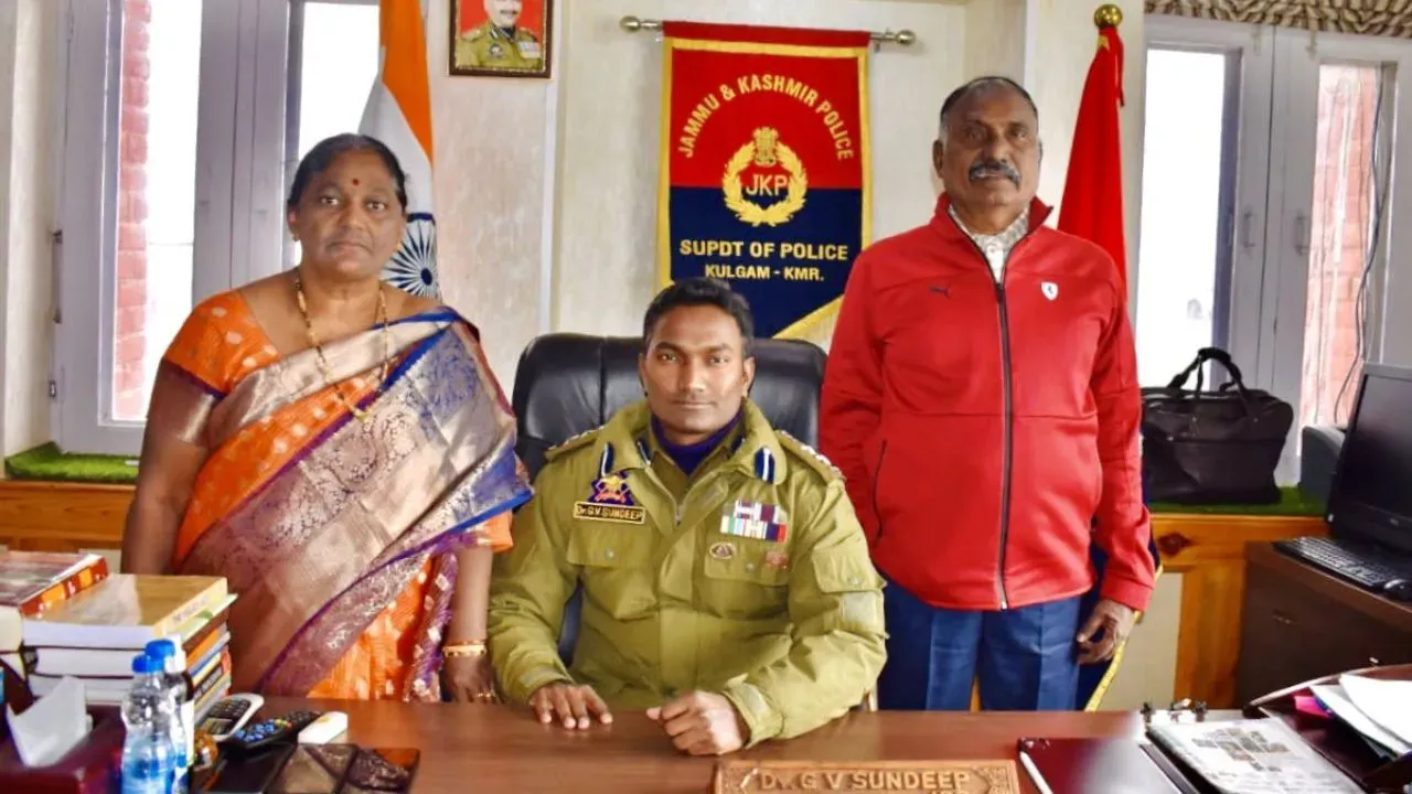 Dr GV Sundeep Chakravarthy Parents