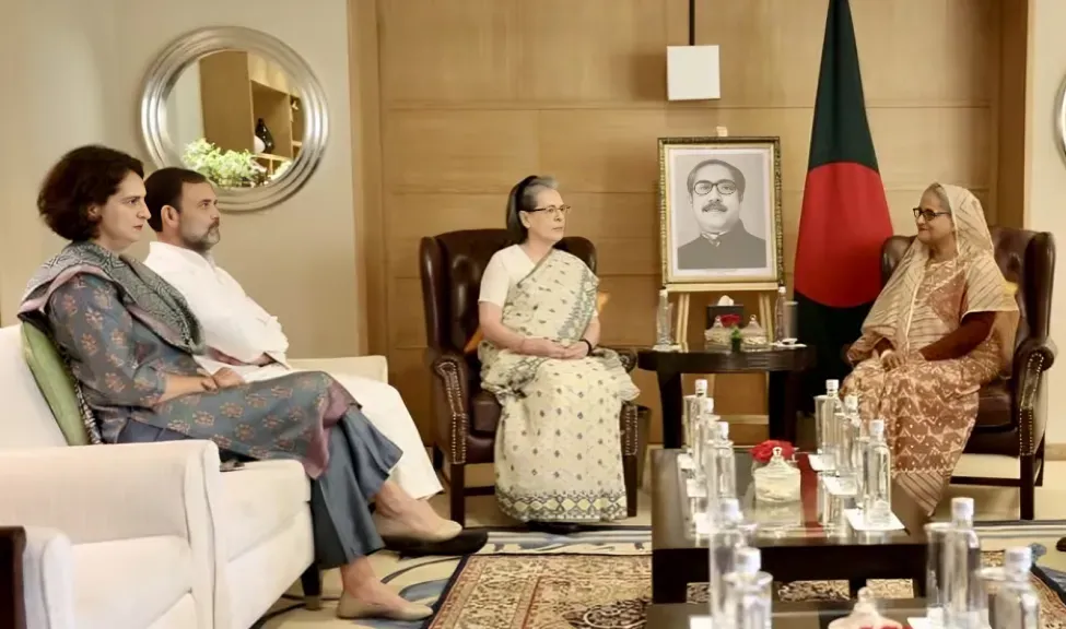 Rahul Gandhi family meets Bangladesh Prime Minister Sheikh Hasina.
