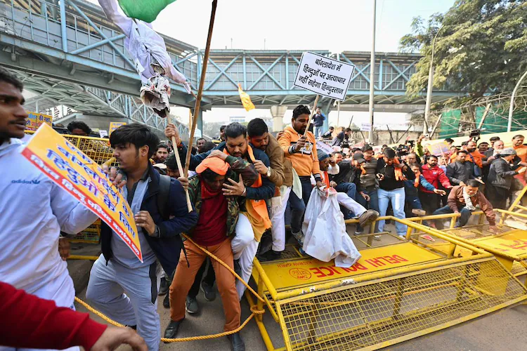 bangladesh high commission protest