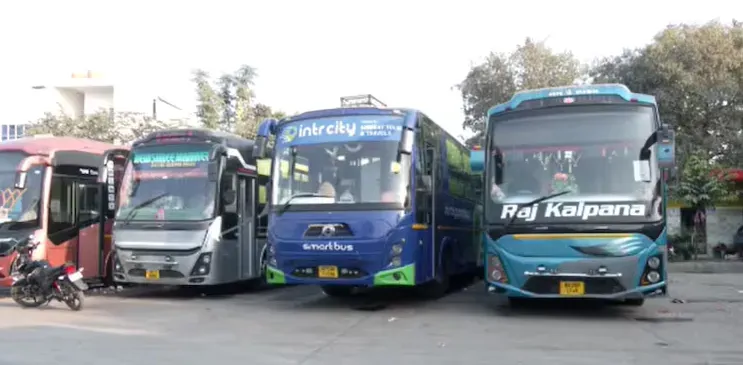 sleeper buses are flouting safety norms