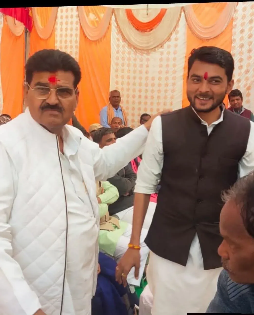 MP sidhi BJP leader brutally beats woman