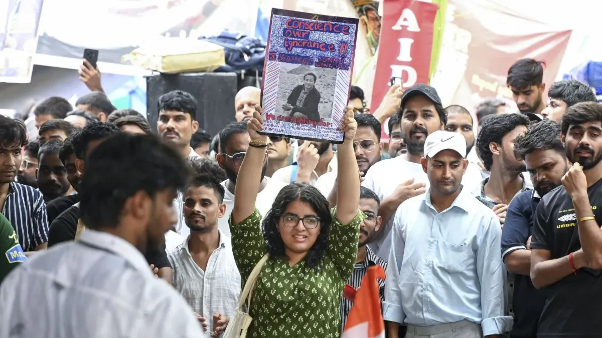 र