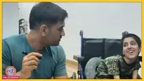 MS dhoni with a fan (Insta/LAVANYA PILANIA)