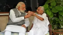 PM Modi with mother Heeraben