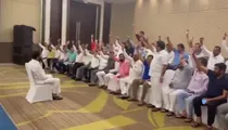 Eknath Shinde addressing the rebel MLAs at a hotel in Guwahati (Photo-India Today)
