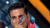 akshay-kumar-crying