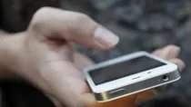 mobile snatching incident