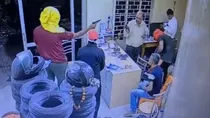 prayagraj shop looted