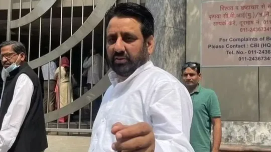 Amanatullah Khan arrest