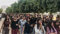 students_protesting_against_mms_case