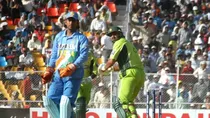 MS Dhoni on running with Inzy and shortest team meeting