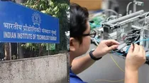 IIT Bombay overhauls UG curriculum, makes it more trendy