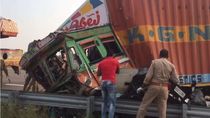 sultanpur-poorvanchal-expressway-accident