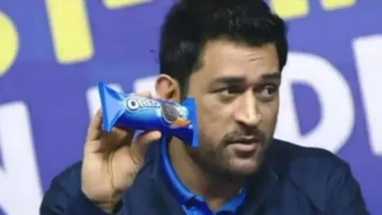 oreo dhoni viral photo