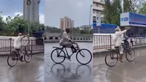 Old Man Cycle Viral Video