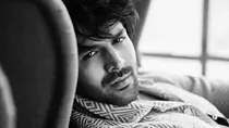 kartik aaryan,