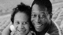Pele's mother doesn't know about her son's demise