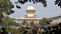 Additional restrictions cannot be imposed on freedom of speech of public functionaries, SC