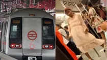 delhi metro video viral 