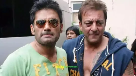  Suniel Shetty speaks about naughty Sanjay Dutt