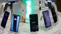 Three things you should consider before buying new 5G phones, from network bands to nanochips to batteries,