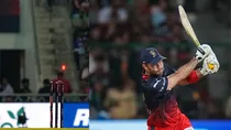 Glenn Maxwell Stumps rattled by Mark Wood