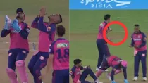 Trent boult took a chaotic catch to dismiss Saha