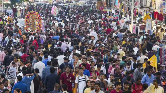 India leaves China behind, UN population report 