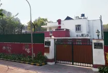 kejriwal bunglow