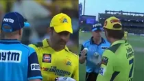 MS Dhoni angry with umpires over ball