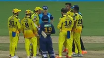 MS Dhoni Umpires Matheesha Pathirana