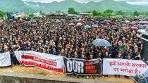 Fact-Check: Does This Video Show Meiteis Shooting a Kuki Girl in Manipur?